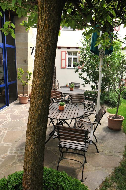 Altes Amtshaus, 3 Hotel Mulfingen Exterior photo
